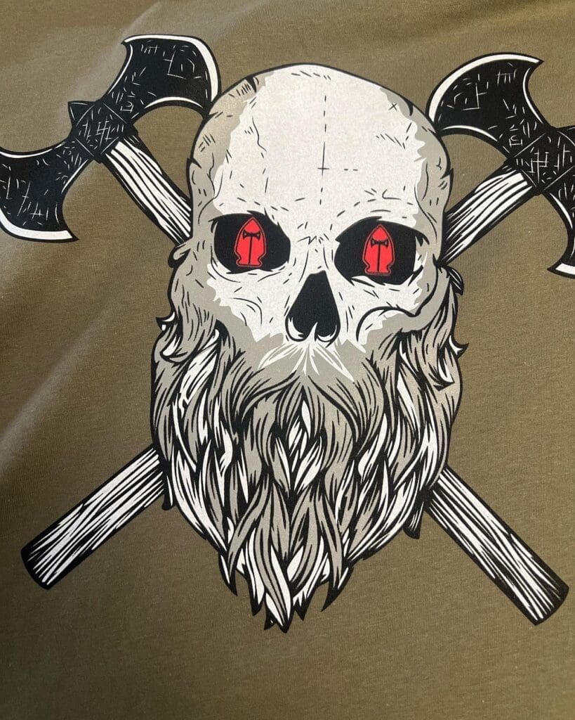 bearded skull with axes t shirt